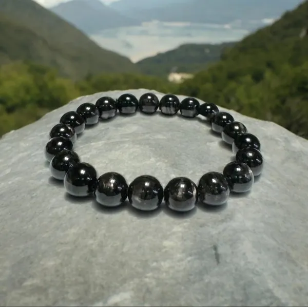 Whitby_Jet_Beaded_Stretch_Bracelet
