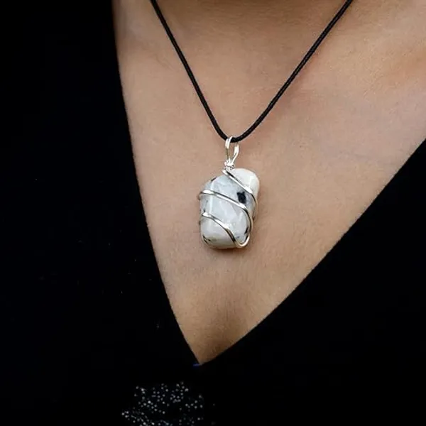Crystal_Pendant_Necklace_For_Women