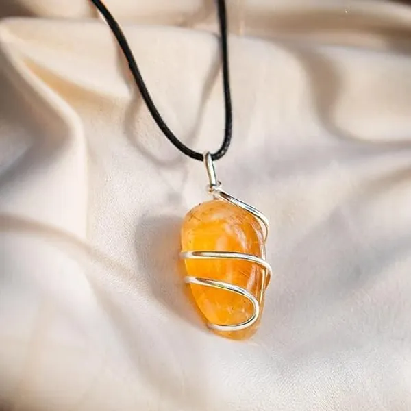 Crystal_Pendant_Necklace_For_Women