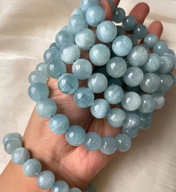 Aquamarine_Crystal_Bead_Bracelet
