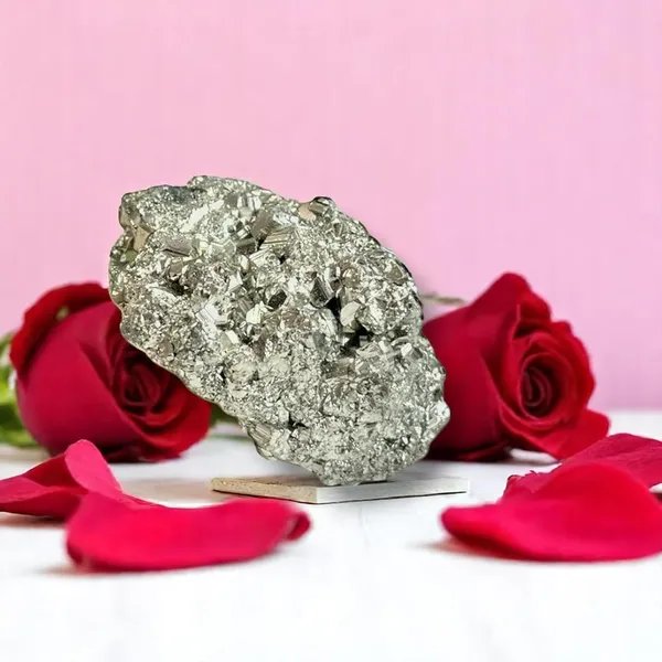 Natural_Pyrite_Stone_Cluster