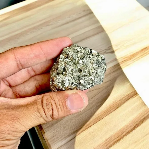 Natural_Pyrite_Stone_Cluster