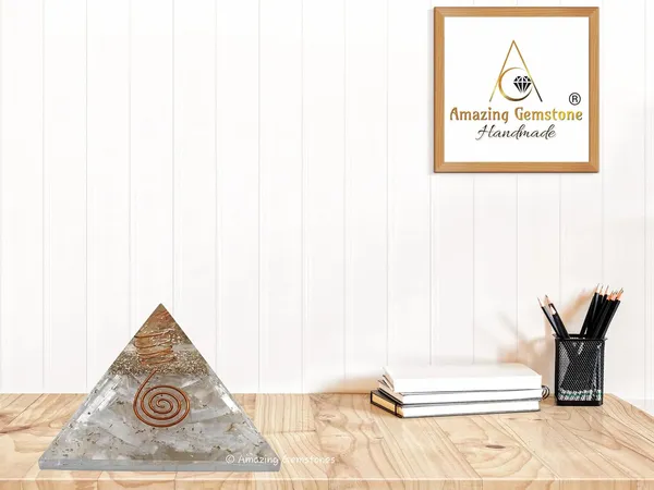 Selenite_Orgonite_Pyramid