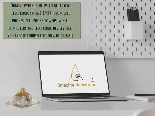 Selenite_Orgonite_Pyramid