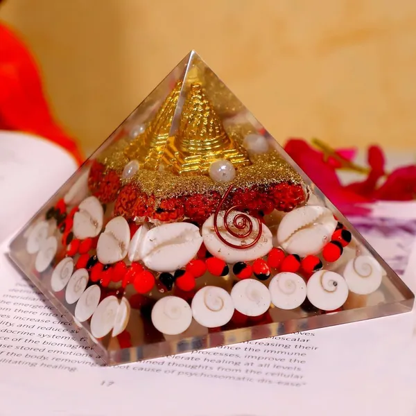 Orgonite_Pyramid_With_Shree_Yantra_And_Sacred_Symbols