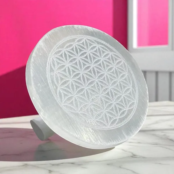 Selenite_Crystal_Charging_Plate_With_Engraved_Design
