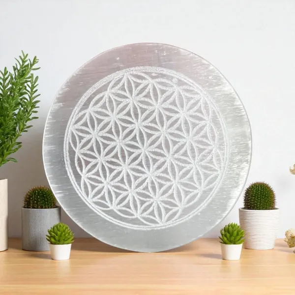Selenite_Crystal_Charging_Plate_With_Engraved_Design