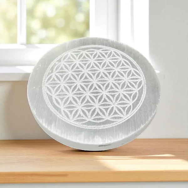 Selenite_Crystal_Charging_Plate_With_Flower_Of_Life_Design