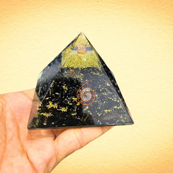 Black_Tourmaline_Orgone_Pyramid