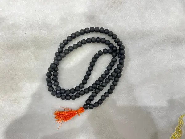 Ebony_Wood_Mala_Necklace