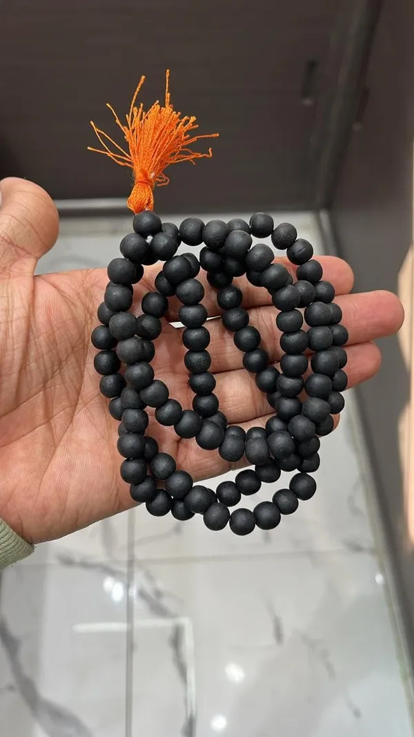 Ebony_Wood_Mala_Necklace