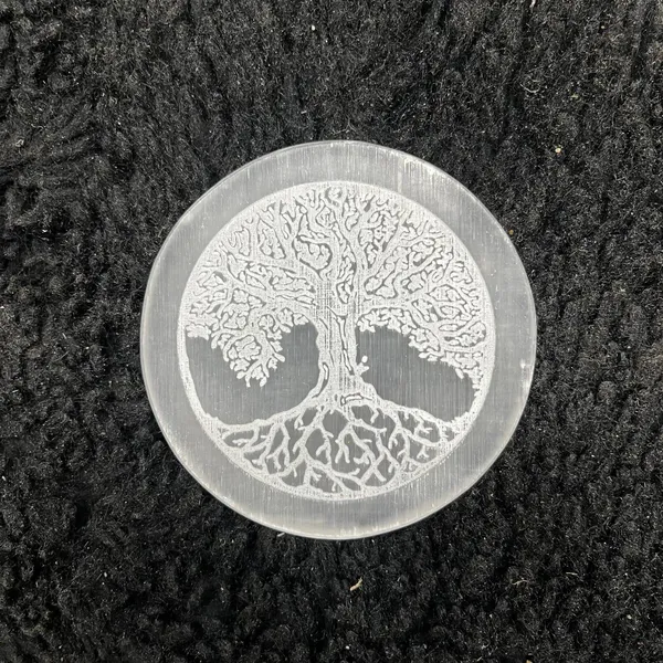 Selenite_Charging_Plate_With_Tree_Of_Life_Design
