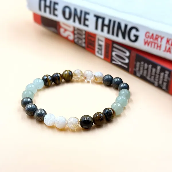 Agatesaura_Pyrite,_Green_Aventurine,_Crystal,_Tiger's_Eye,_Citrine_Beads,_Agate,_Crystal,_Jade,_Quartz_Bracelet_()