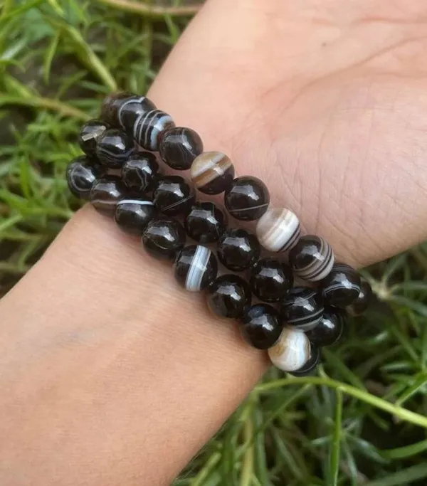Agatesaura_Crystal_Beads,_Agate,_Crystal,_Jade,_Quartz_Bracelet_()