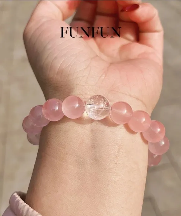 Agatesaura_Crystal_Beads,_Agate,_Crystal,_Jade,_Quartz_Bracelet_()