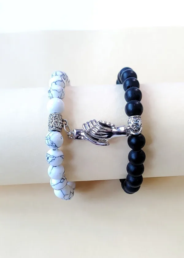 Agatesaura_Stone,_Mother_of_Pearl_Pearl_Bracelet_()