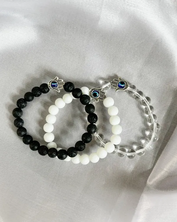 Agatesaura_Crystal,_Glass_Beads,_Agate,_Crystal,_Jade,_Quartz_Charm_Bracelet_(Pack_of_3)