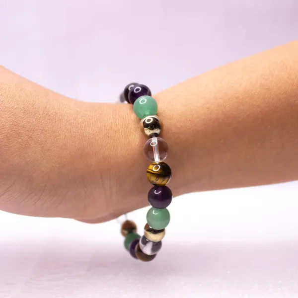 Agatesaura_Stone_Crystal,_Quartz_Bracelet_()