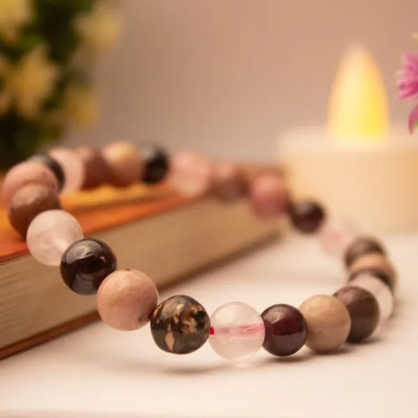 Agatesaura_Crystal_Quartz,_Garnet_Bracelet_()