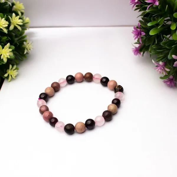 Agatesaura_Crystal_Quartz,_Garnet_Bracelet_()