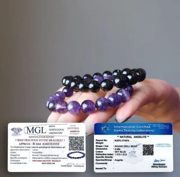 Agatesaura_Amethyst,_Crystal,_Black_Obsidian_Beads,_Agate,_Crystal,_Jade,_Quartz_Bracelet_(Pack_of_2)
