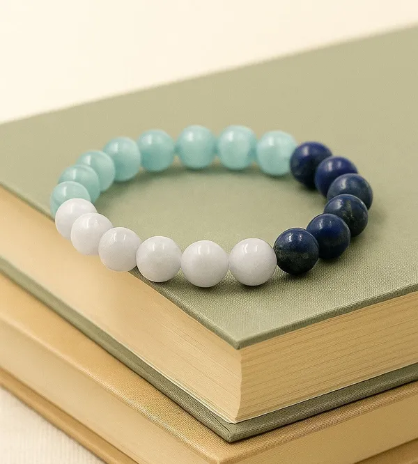 Agatesaura_Crystal_Beads,_Agate,_Crystal,_Jade,_Quartz_Bracelet_()