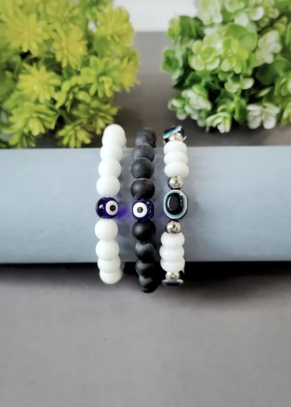 Agatesaura_Mother_of_Pearl_Beads,_Pearl_Bracelet_(Pack_of_3)
