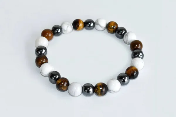 Agatesaura_Crystal_Agate,_Crystal,_Jade,_Quartz_Bracelet_()