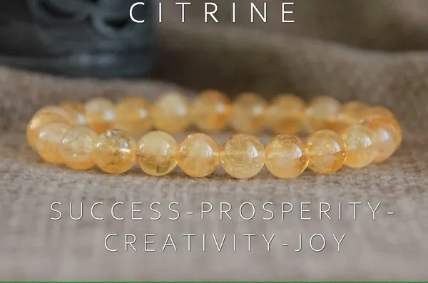 Agatesaura_Crystal_Crystal_Bracelet_()