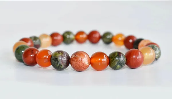 Agatesaura_Crystal_Agate,_Crystal,_Jade,_Quartz_Bracelet_()