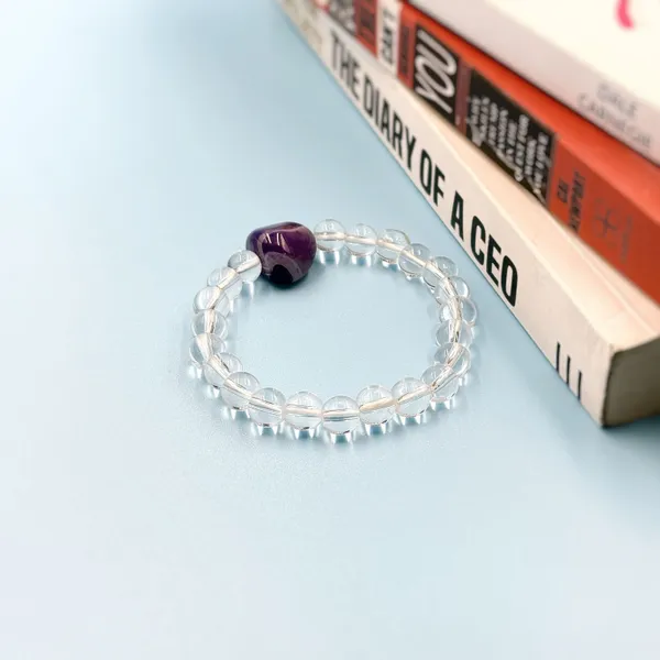 Agatesaura_Amethyst,_Crystal_Beads,_Agate,_Crystal,_Jade,_Quartz_Bracelet_()