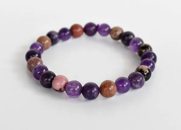 Multiagate_Crystal_Beads,_Agate,_Crystal,_Jade,_Quartz_Bracelet_()