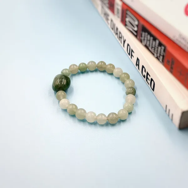 Multiagate_Green_Aventurine,_Crystal_Beads,_Agate,_Crystal,_Jade,_Quartz_Bracelet_()