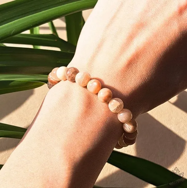 Multiagate_Crystal_Beads,_Agate,_Crystal,_Jade,_Quartz_Bracelet_()