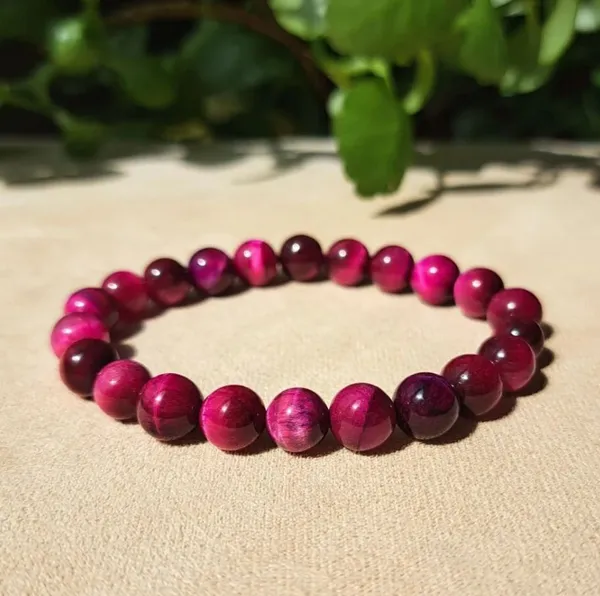 Multiagate_Crystal_Beads,_Agate,_Crystal,_Jade,_Quartz_Bracelet_()