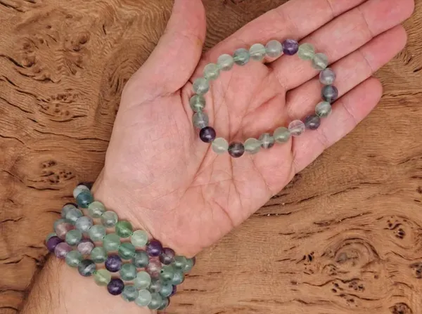 Multiagate_Crystal_Agate,_Crystal,_Jade,_Quartz_Bracelet_()