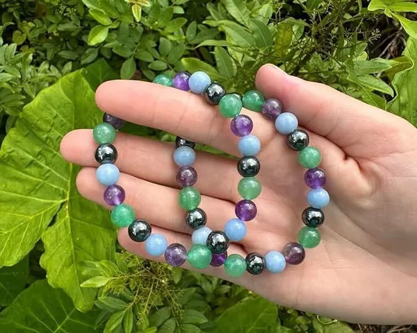 Multiagate_Crystal_Agate,_Crystal,_Jade,_Quartz_Bracelet_()