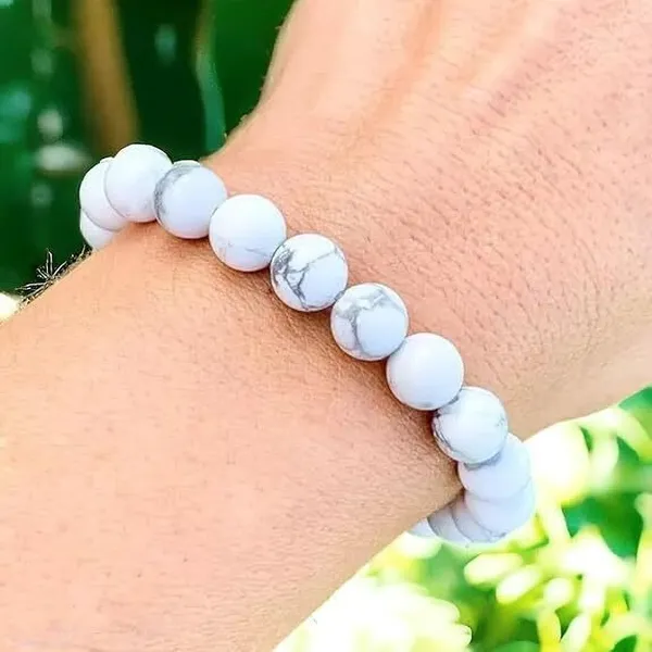 Multiagate_Howlite,_Crystal_Beads,_Agate,_Crystal,_Jade,_Quartz_Bracelet_()