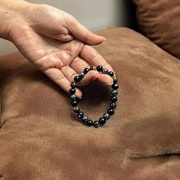Multiagate_Stone,_Tiger's_Eye,_Black_Obsidian_Beads,_Crystal_Charm_Bracelet_()