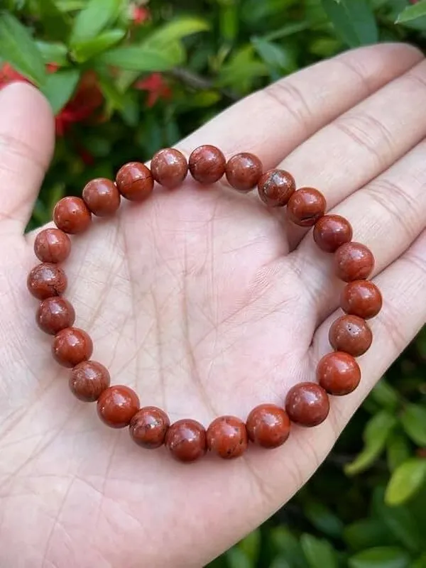 Multiagate_Crystal,_Red_Beads_Charm_Bracelet_()