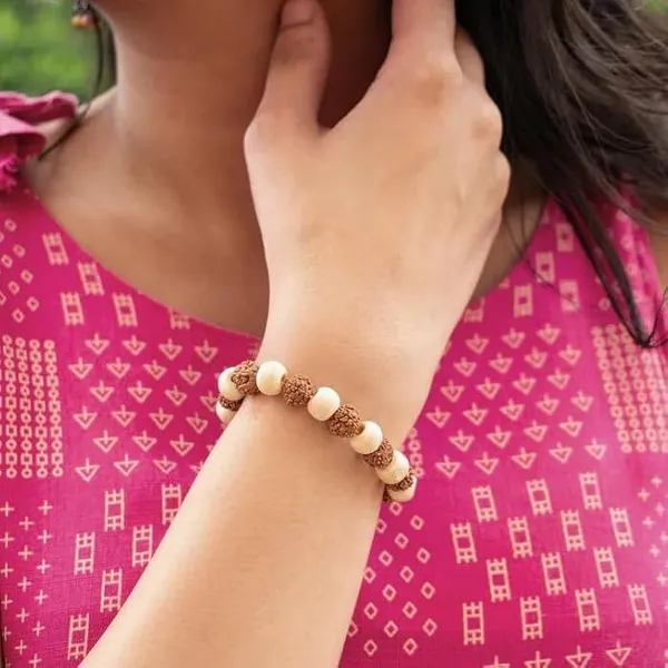 Multiagate_Stone,_Wood,_Rudraksha_Crystal_Bracelet_()