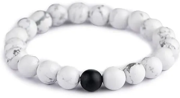 Multiagate_Stone,_Howlite_Beads,_Crystal_Charm_Bracelet_()