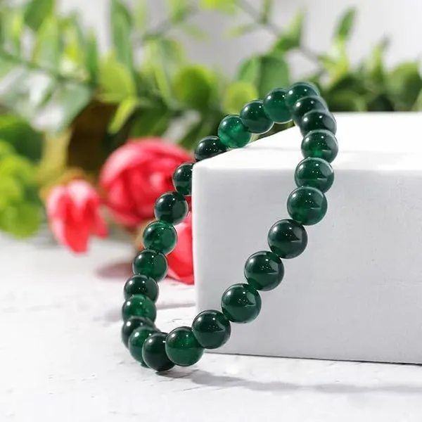 Multiagate_Crystal,_Green_Jade_Beads_Charm_Bracelet_()