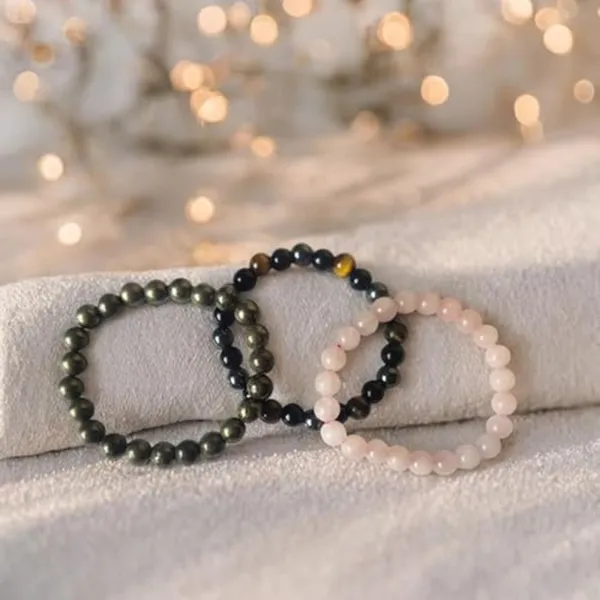 Multiagate_Pyrite,_Stone,_Rose_Quartz,_Tiger's_Eye,_Black_Obsidian_Beads,_Crystal_Charm_Bracelet_()