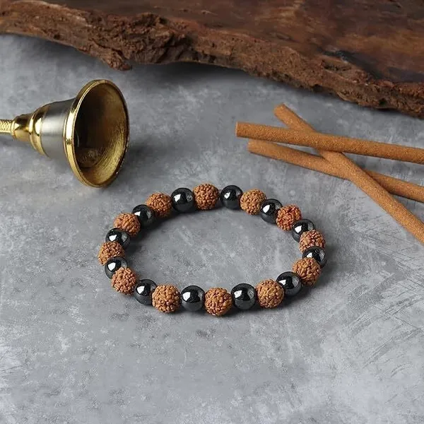 Multiagate_Stone,_Rudraksha_Beads,_Crystal_Bracelet_()
