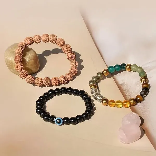 Multiagate_Pyrite,_Stone,_Green_Aventurine,_Rudraksha,_Citrine,_Black_Obsidian_Beads,_Crystal_Charm_Bracelet_()