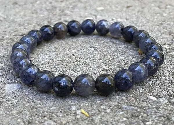 Multiagate_Stone_Beads,_Crystal_Charm_Bracelet_()