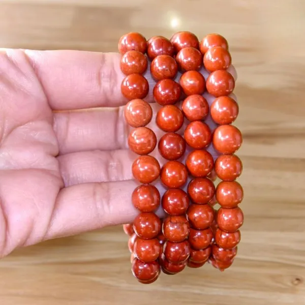 Multiagate_Crystal,_Red_Beads_Charm_Bracelet_()