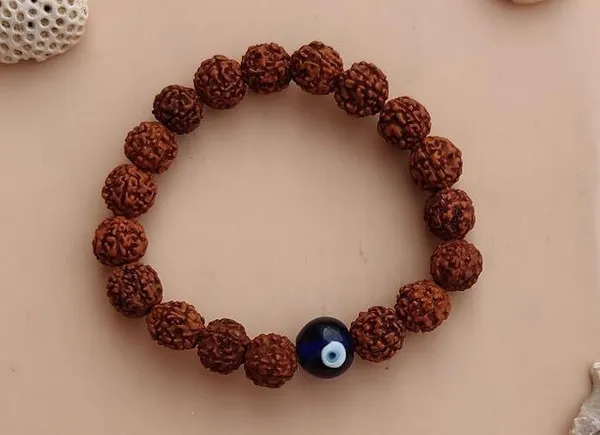 Multiagate_Stone,_Rudraksha,_Evil_Eye_Beads,_Crystal_Charm_Bracelet_()