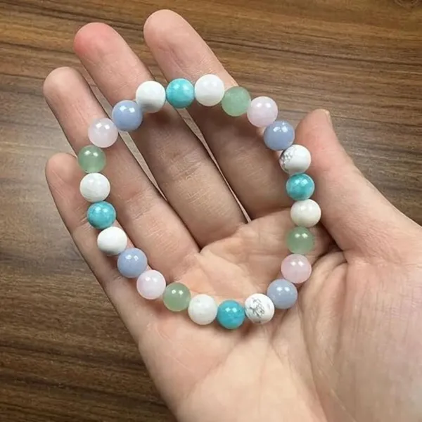 Multiagate_Stone,_Rose_Quartz,_Howlite,_Turquoise,_Green_Jade_Crystal_Bracelet_()